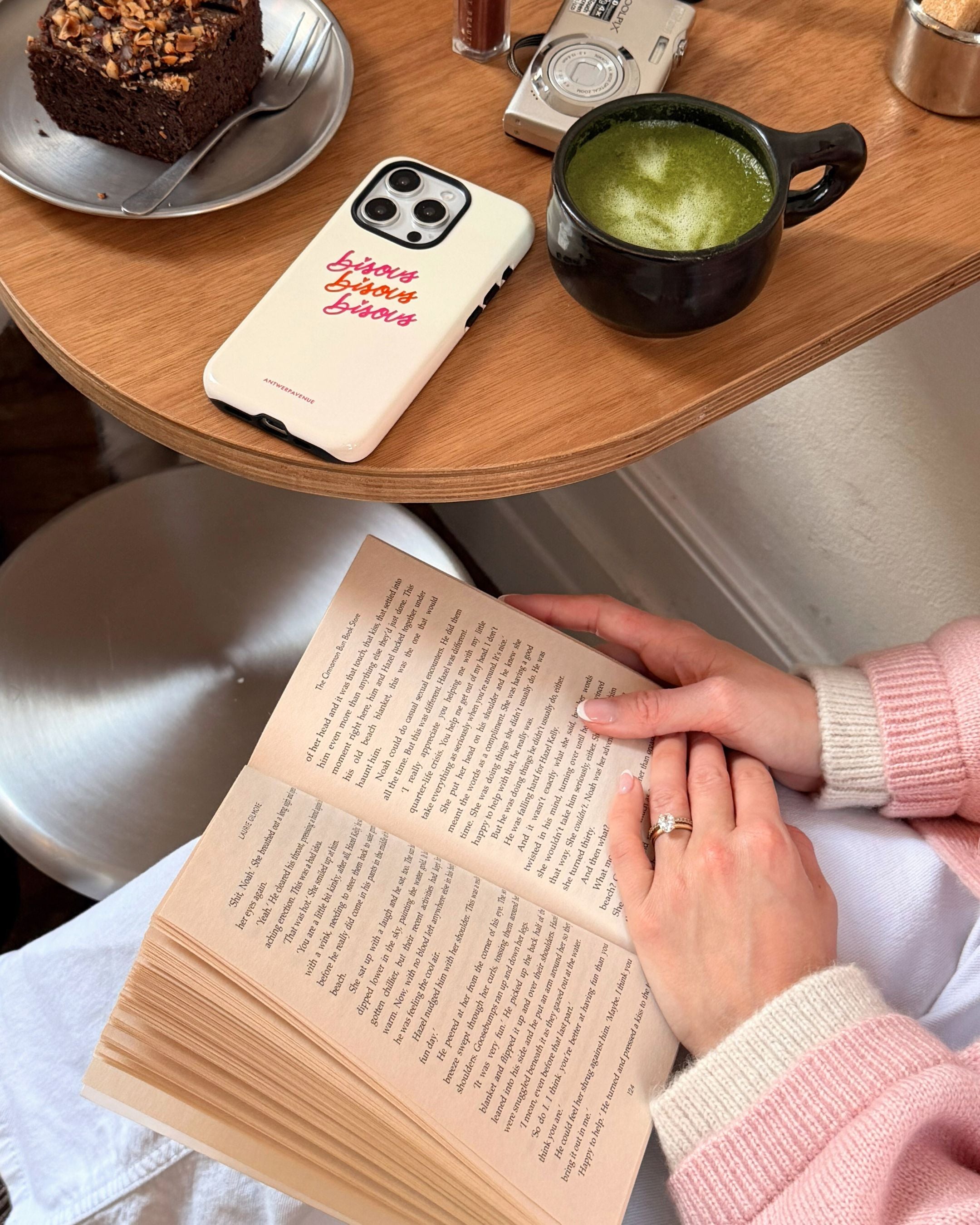 Bisous Bisous - Case