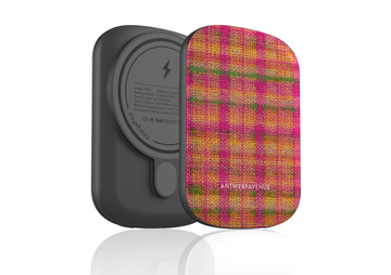 Cozy Plaid - Magnetic Power Bank