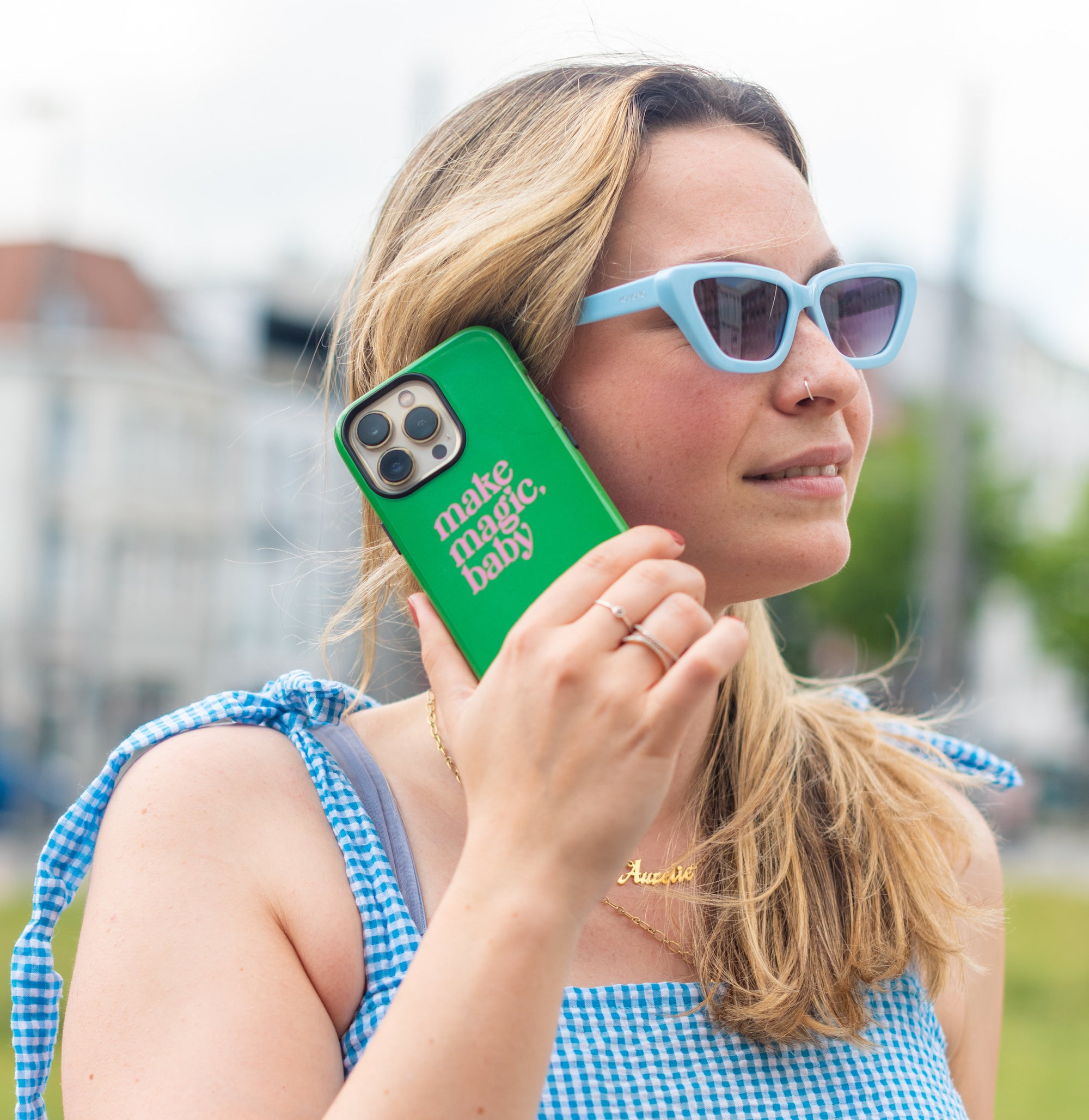 Make Magic, Baby - Case